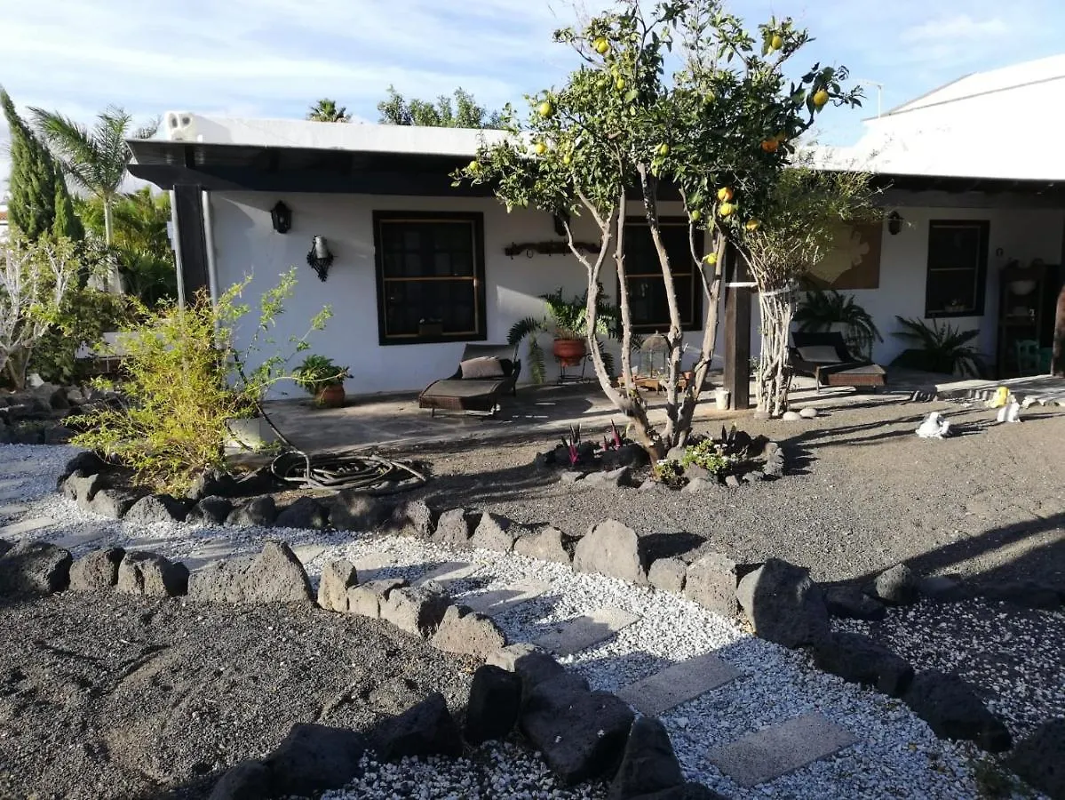Guest house Habitaciones Dona Cris Puerto del Carmen