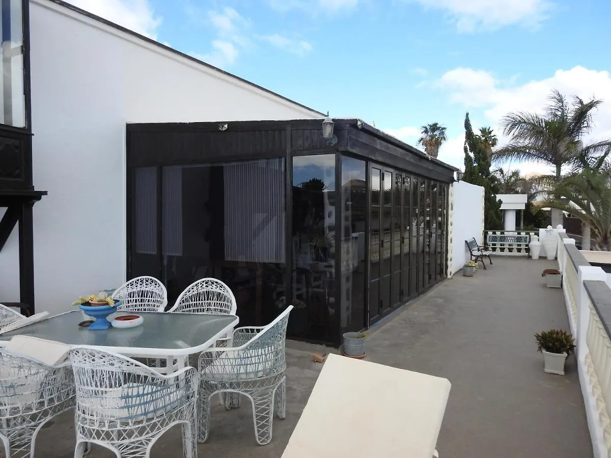 Habitaciones Dona Cris Puerto del Carmen  0*, Puerto del Carmen (Lanzarote)