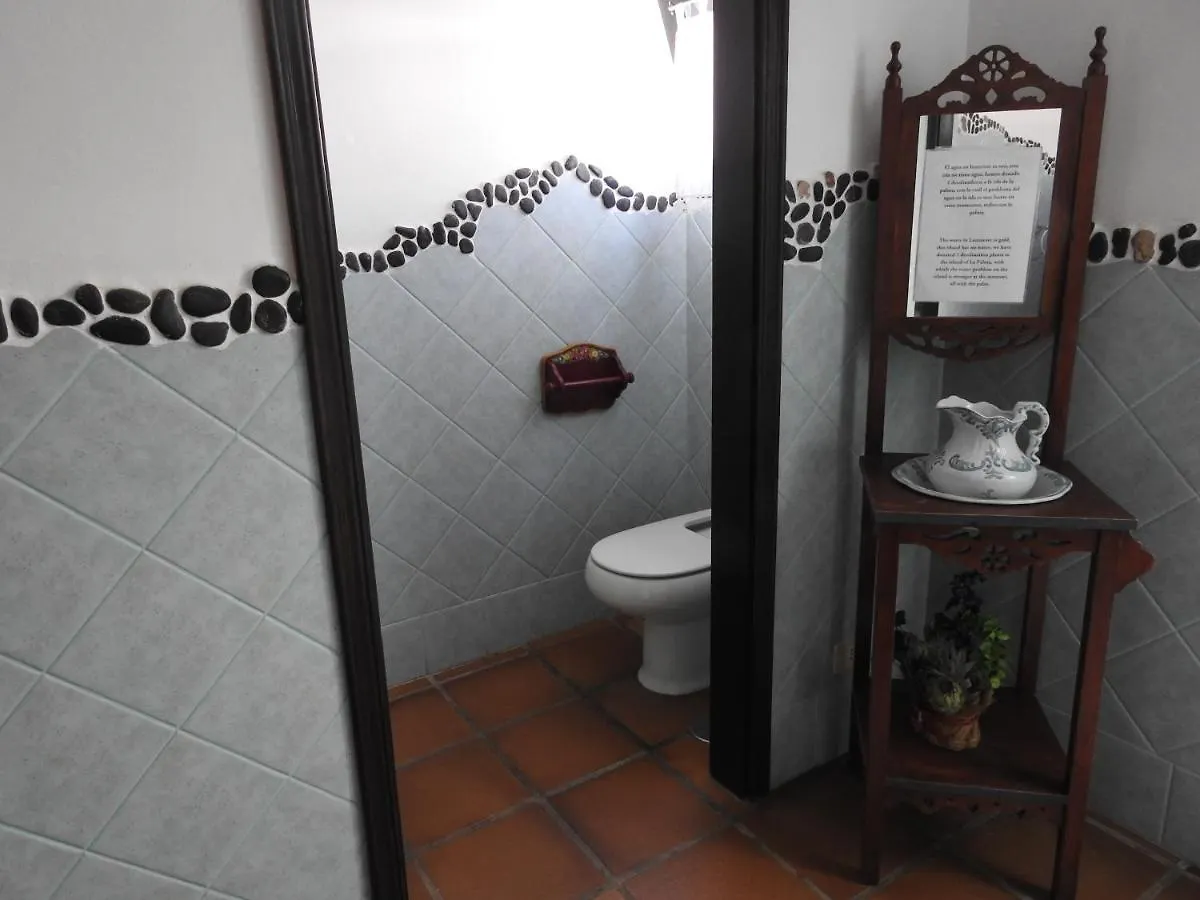 Habitaciones Dona Cris Puerto del Carmen  Spain